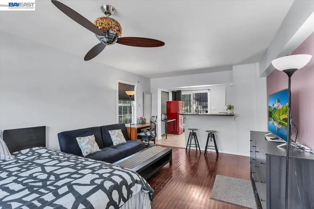 3300 Harrison Street Oakland CA 94611