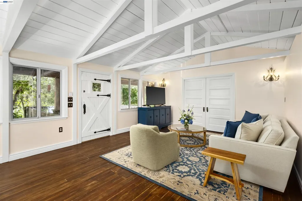 2323 Kilkare Sunol CA 94586