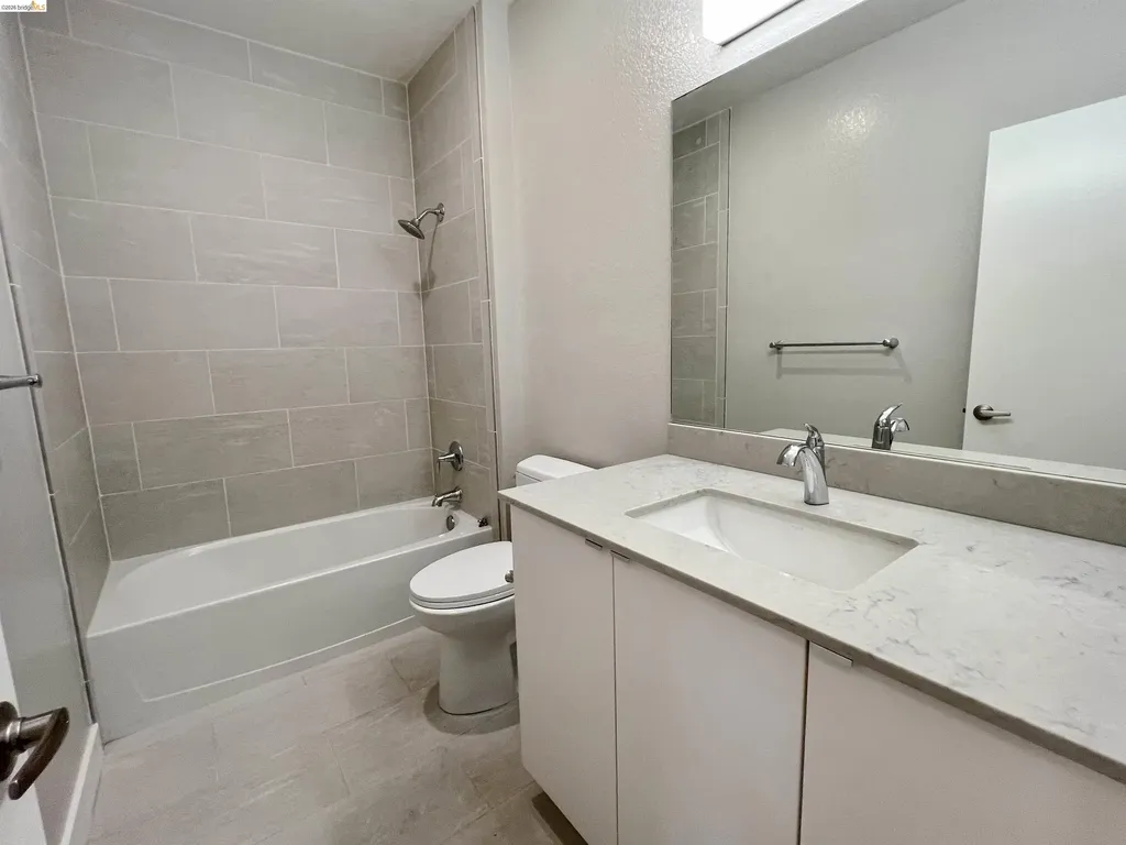 197 Schooner Court Richmond CA 94804