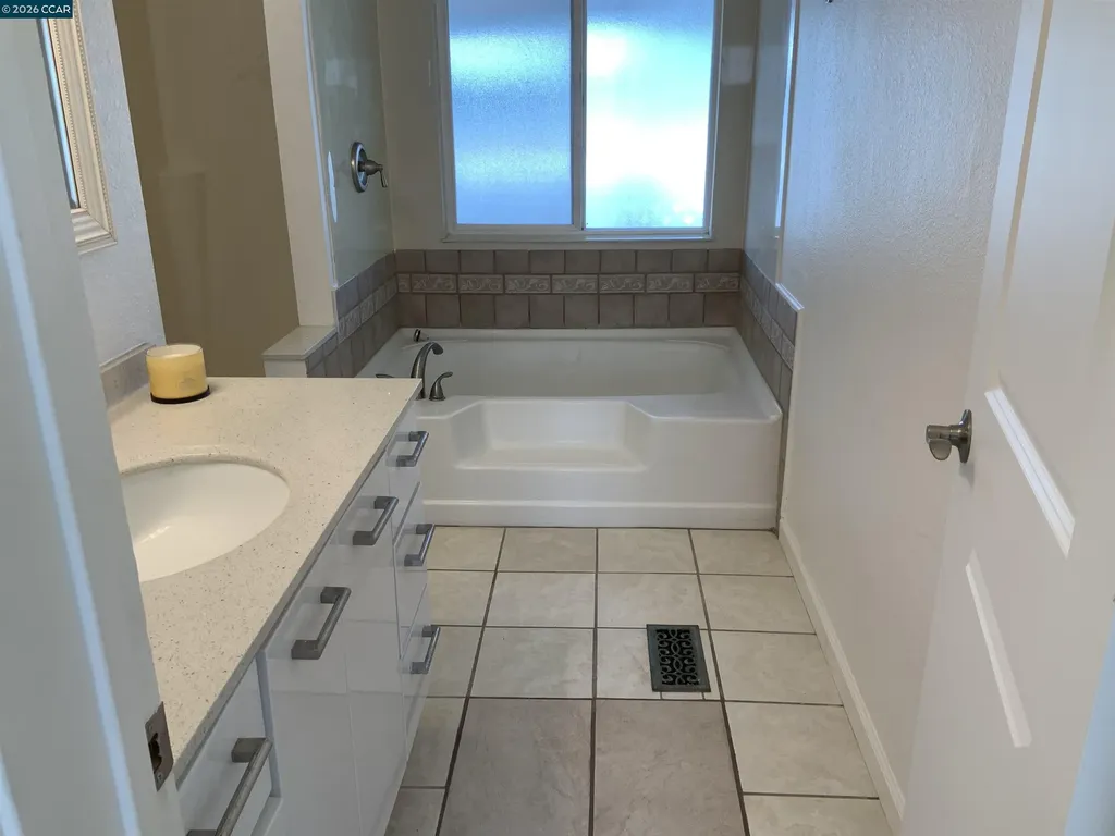 140 Shannon Pittsburg CA 94565
