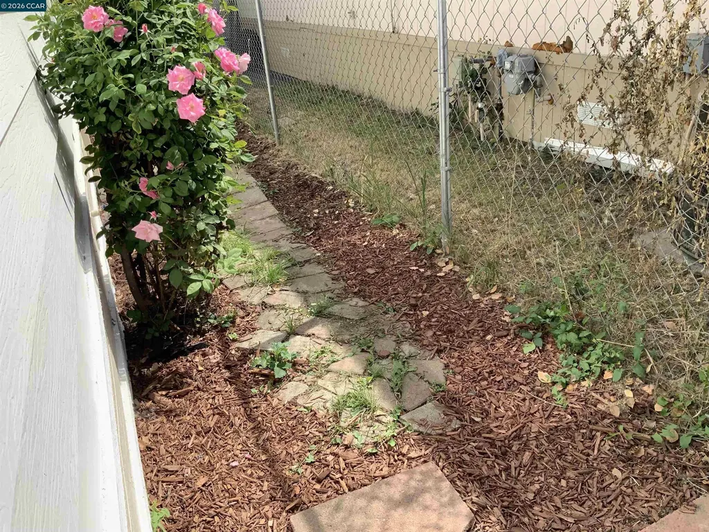 140 Shannon Pittsburg CA 94565