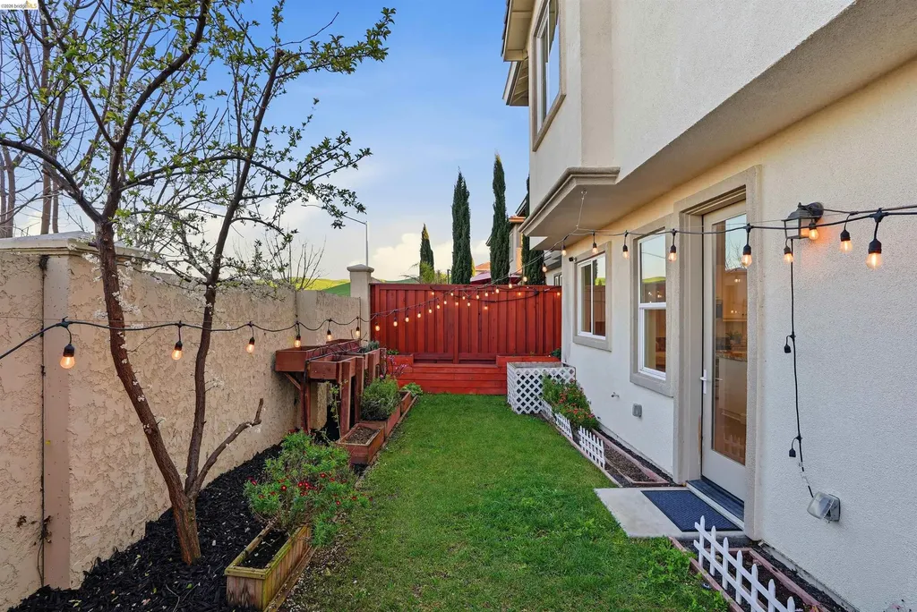 2525 Modena Drive Pittsburg CA 94565