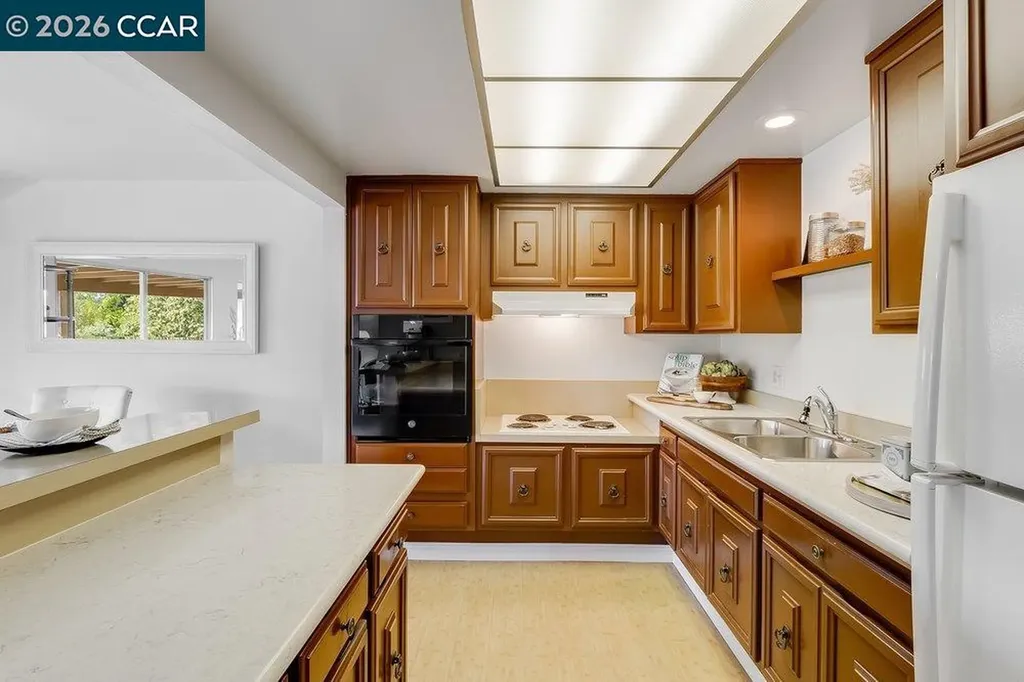 2801 Golden Rain Road Walnut Creek CA 94595