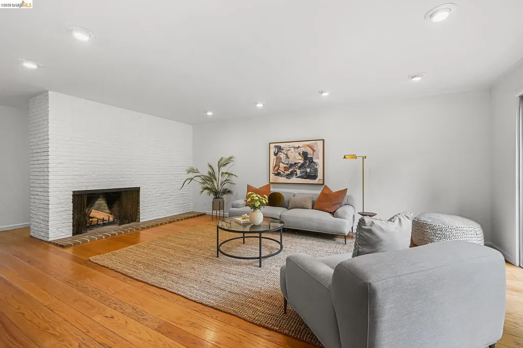 4139 Laguna Avenue Oakland CA 94602
