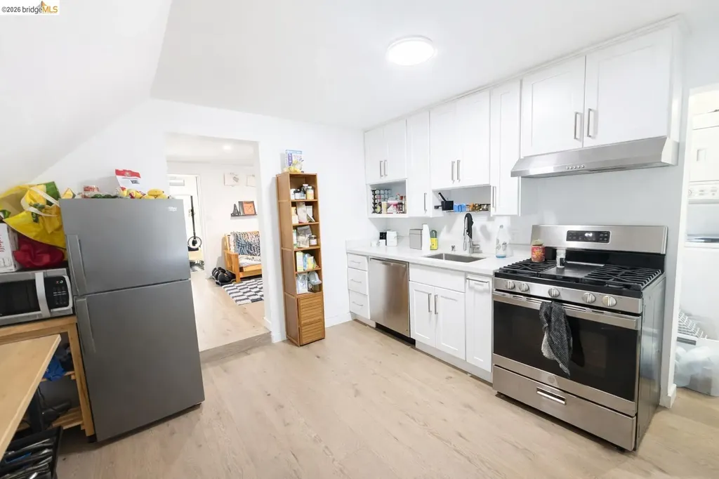 2045 Emerson Street Berkeley CA 94703