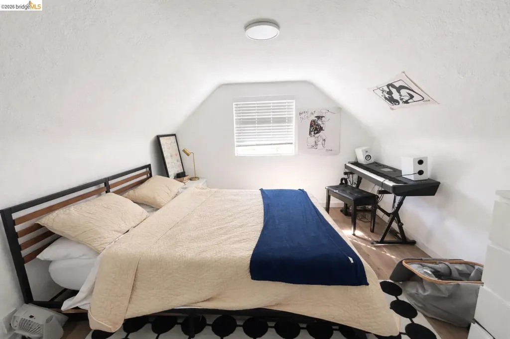 2045 Emerson Street Berkeley CA 94703