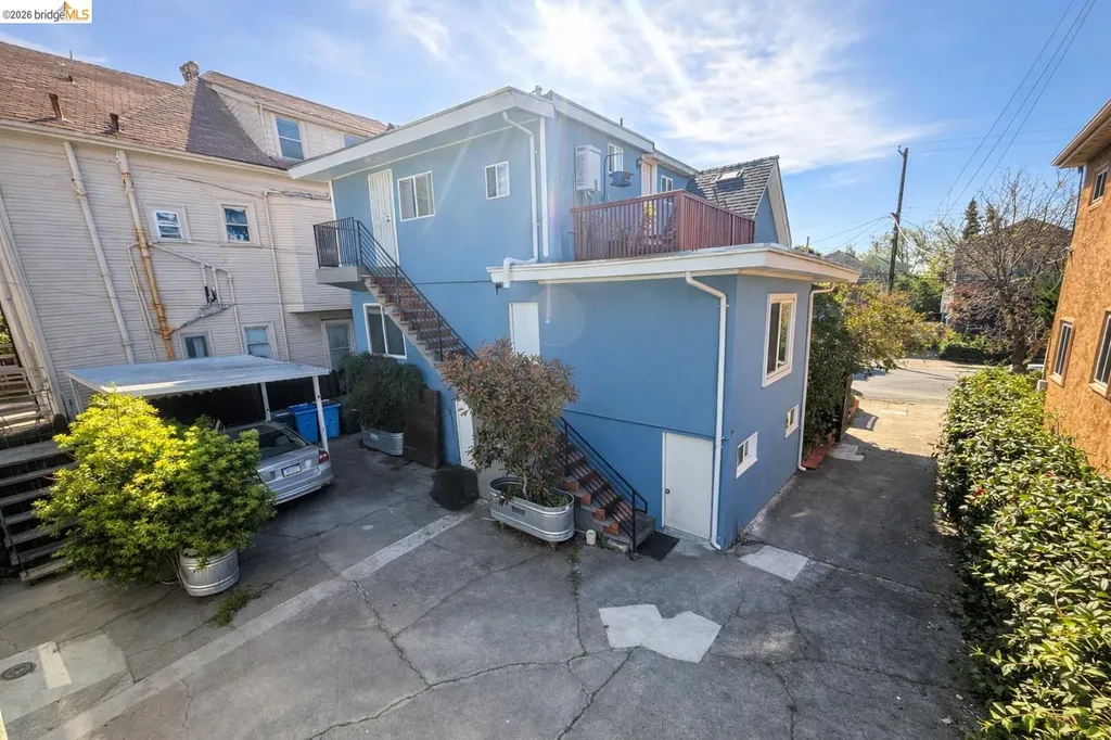 2045 Emerson Street Berkeley CA 94703