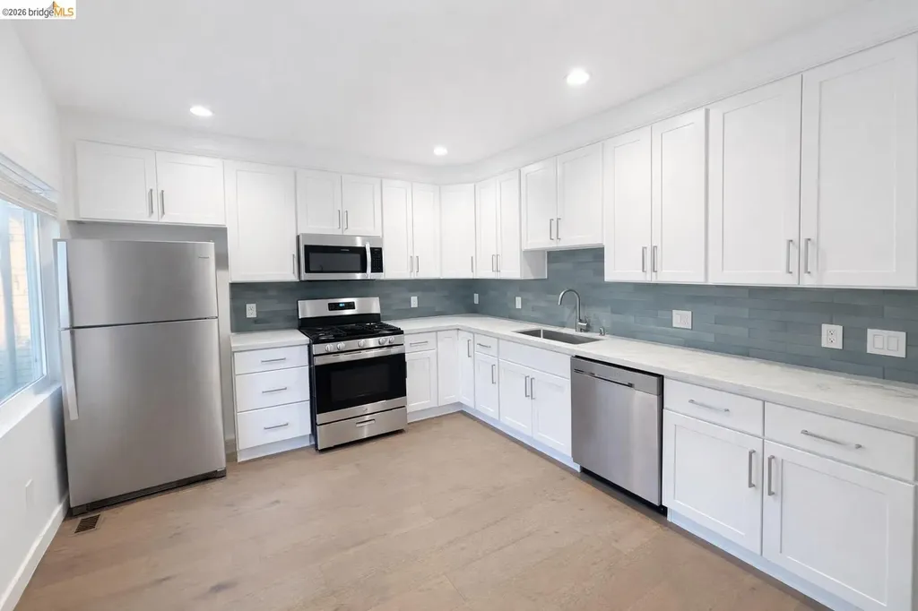 2045 Emerson Street Berkeley CA 94703