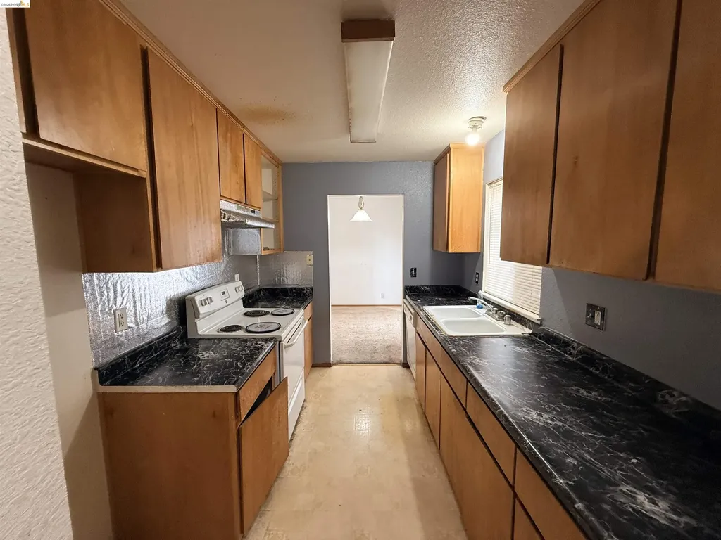 919 Javan Way Suisun City CA 94585