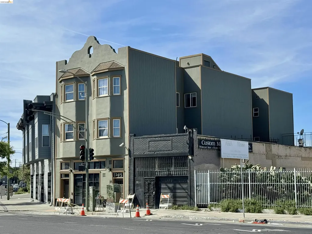 2415 San Pablo Avenue Oakland CA 94612