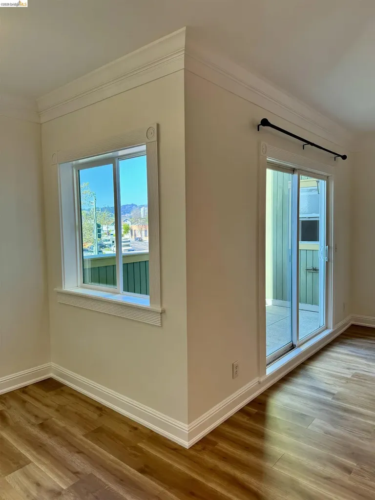 2415 San Pablo Avenue Oakland CA 94612