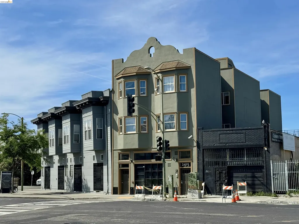 2415 San Pablo Avenue Oakland CA 94612