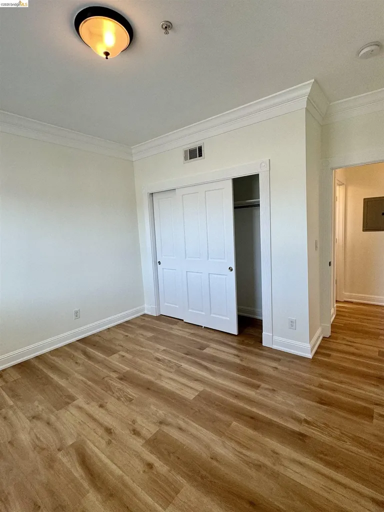 2415 San Pablo Avenue Oakland CA 94612