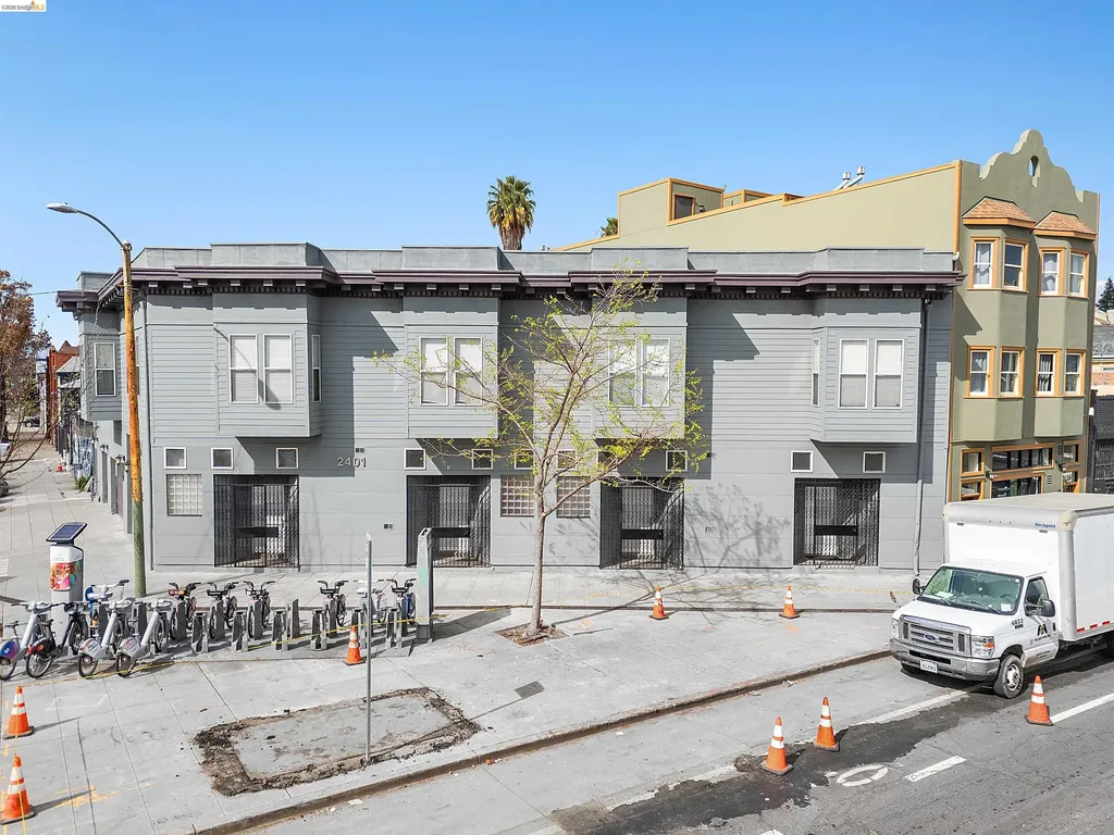 2401 San Pablo Avenue Oakland CA 94607