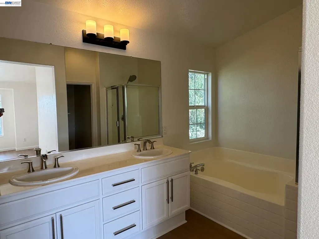 1265 Alder Creek Circle San Leandro CA 94577