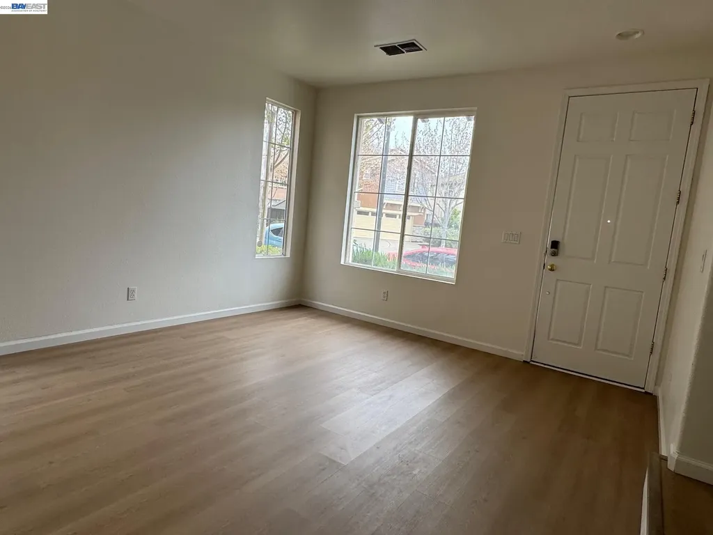 1265 Alder Creek Circle San Leandro CA 94577