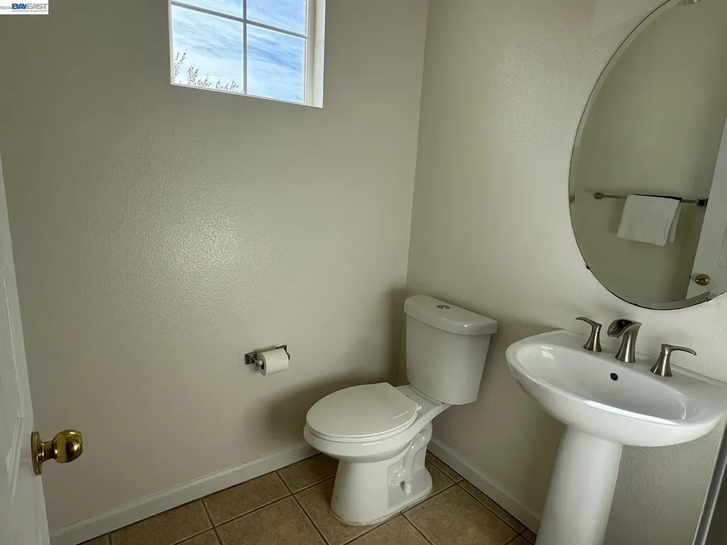 1265 Alder Creek Circle San Leandro CA 94577