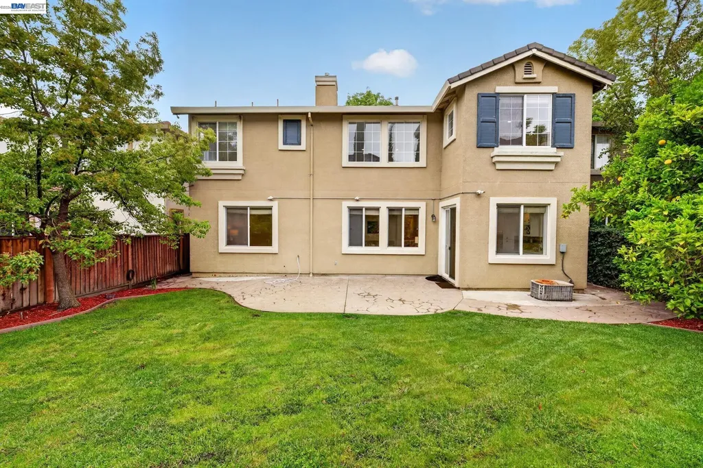 5345 Chesterfield Circle Dublin CA 94568