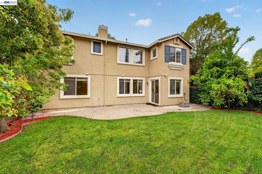 5345 Chesterfield Circle Dublin CA 94568