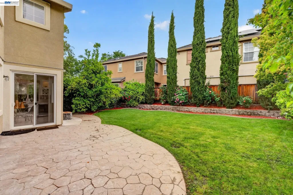 5345 Chesterfield Circle Dublin CA 94568