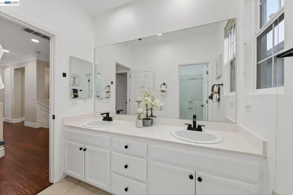 5345 Chesterfield Circle Dublin CA 94568