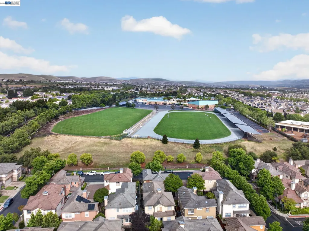 5345 Chesterfield Circle Dublin CA 94568