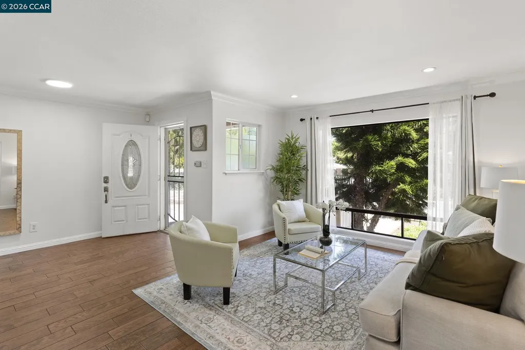 985 Mitchell Way El Sobrante CA 94803
