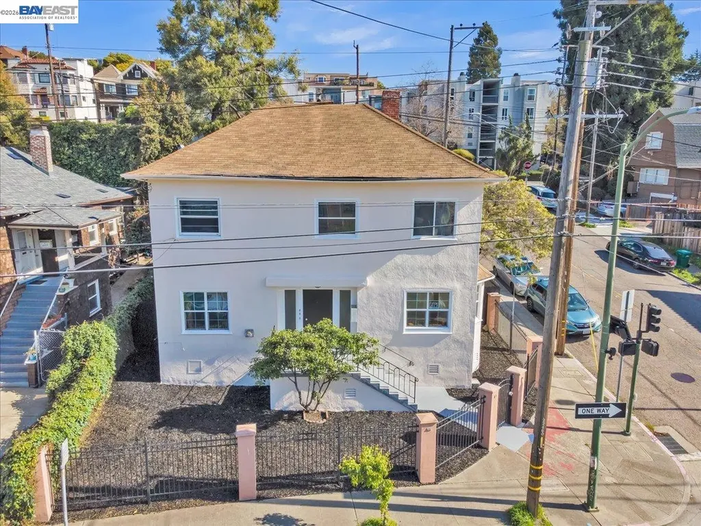3300 Harrison Street Oakland CA 94611