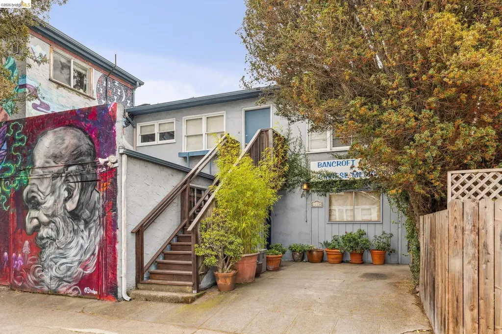1718 Bancroft Way Berkeley CA 94703