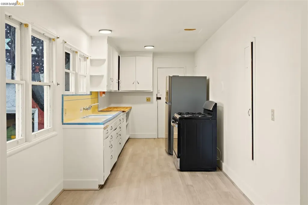 1718 Bancroft Way Berkeley CA 94703