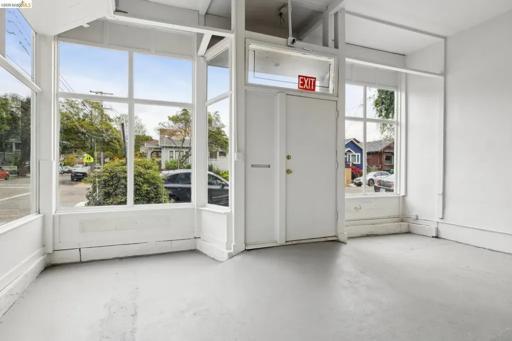 1718 Bancroft Way Berkeley CA 94703
