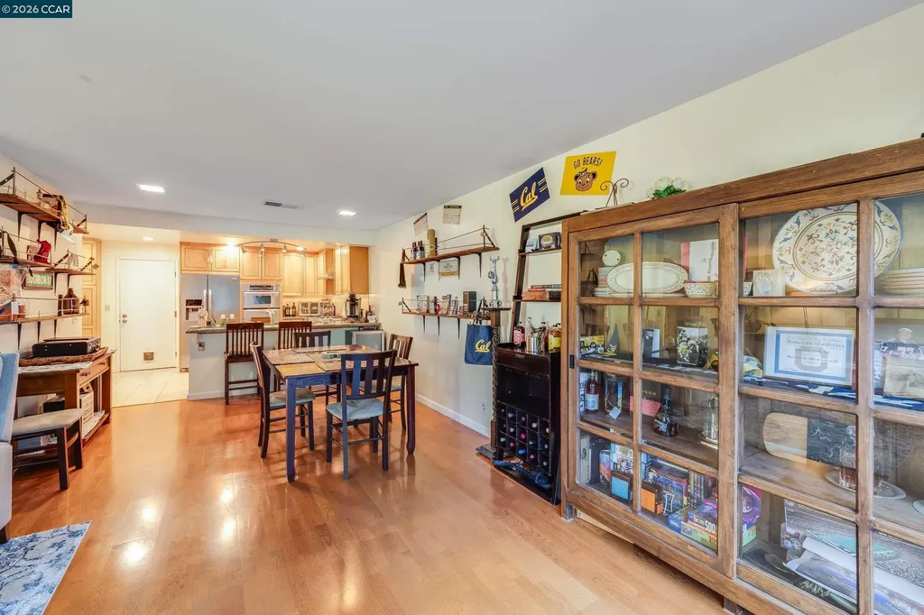 131 Ironwood Oakland CA 94605