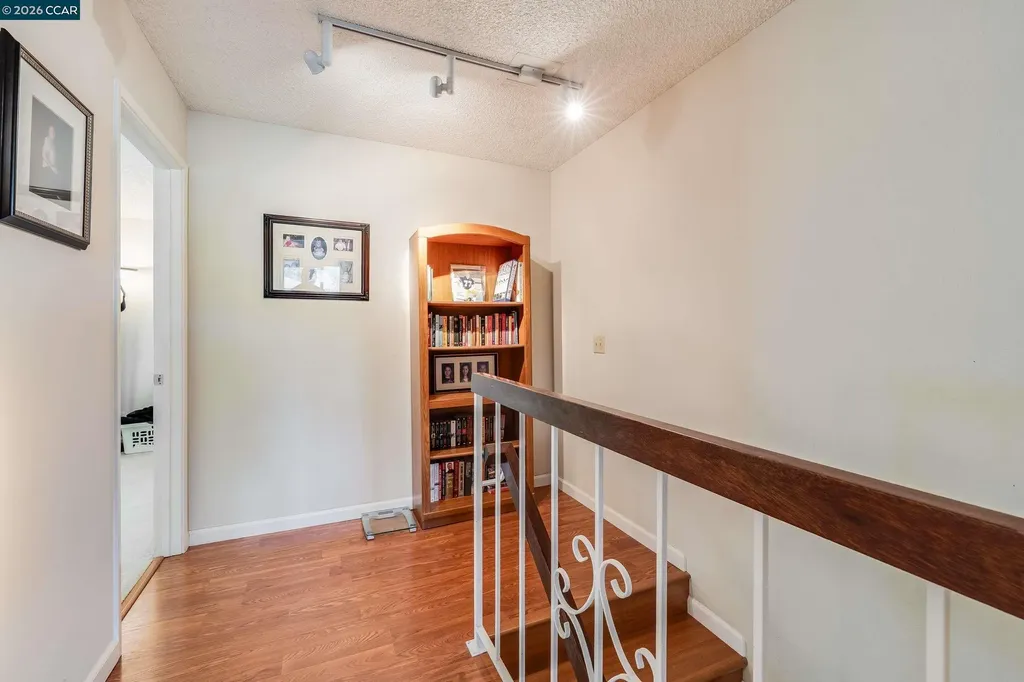 131 Ironwood Oakland CA 94605