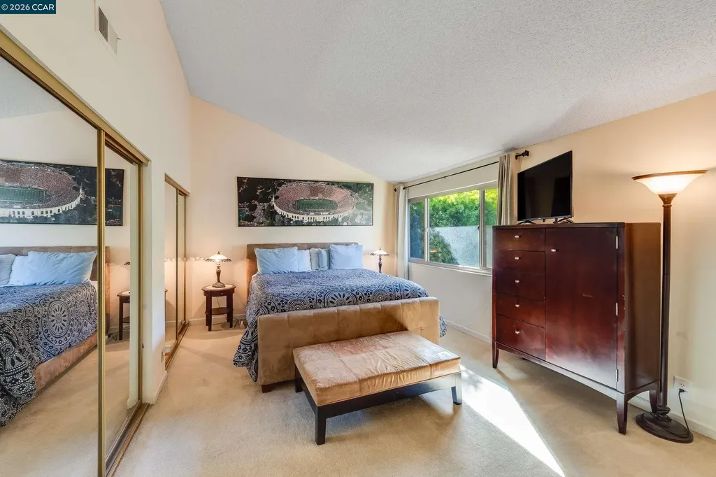 131 Ironwood Oakland CA 94605