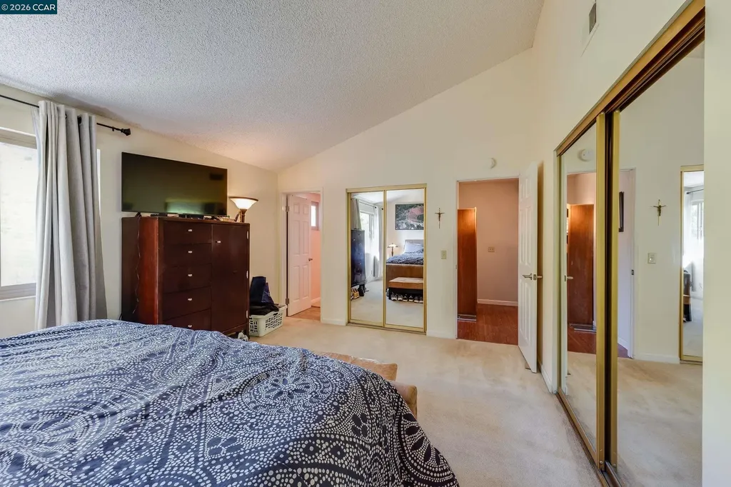 131 Ironwood Oakland CA 94605