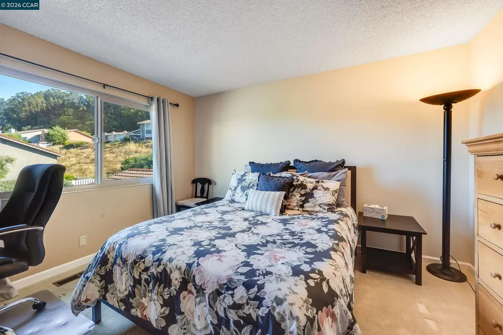 131 Ironwood Oakland CA 94605