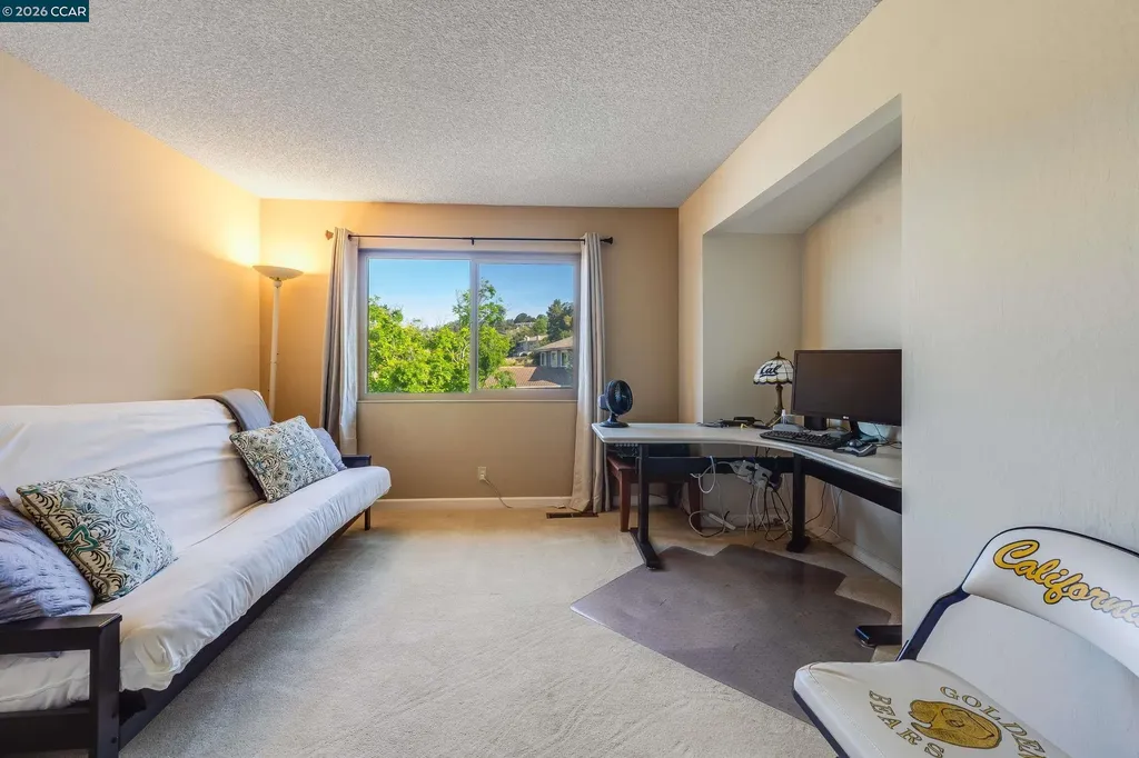 131 Ironwood Oakland CA 94605