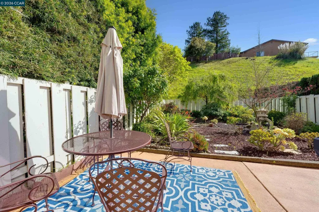 131 Ironwood Oakland CA 94605