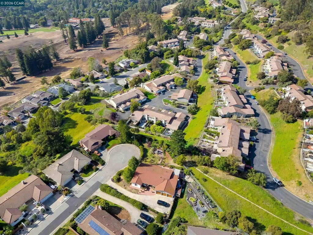 131 Ironwood Oakland CA 94605