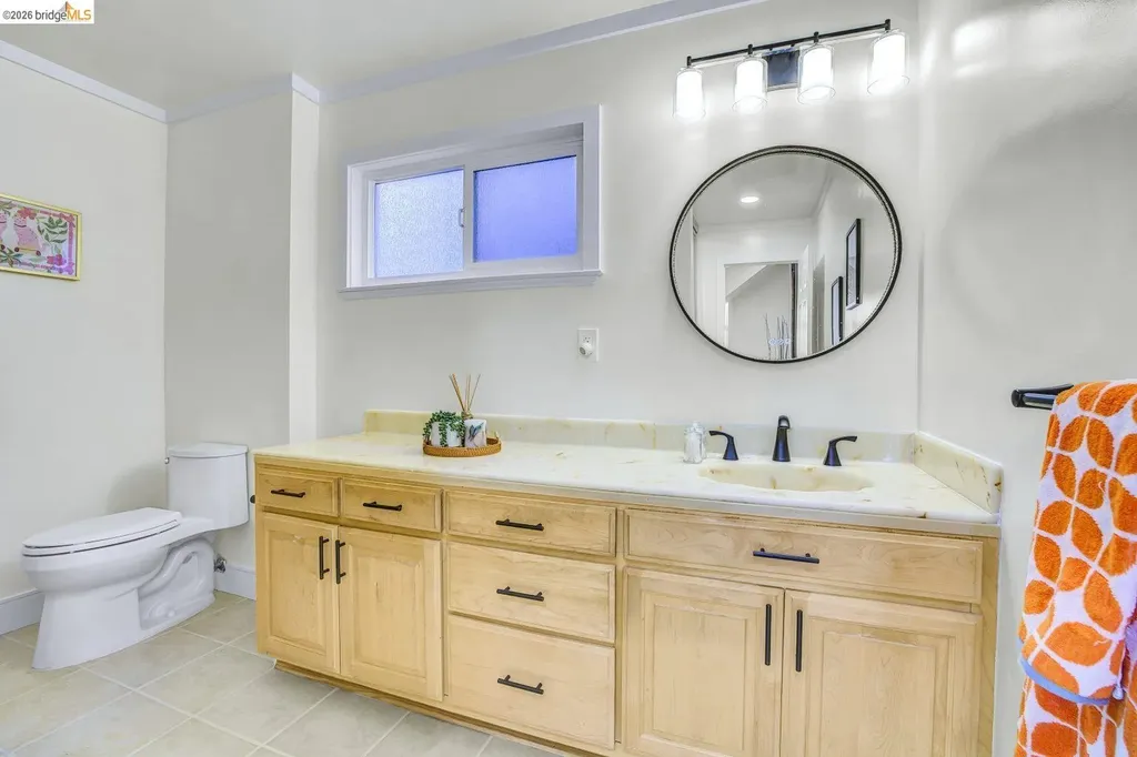 6635 Banning Drive Oakland CA 94611