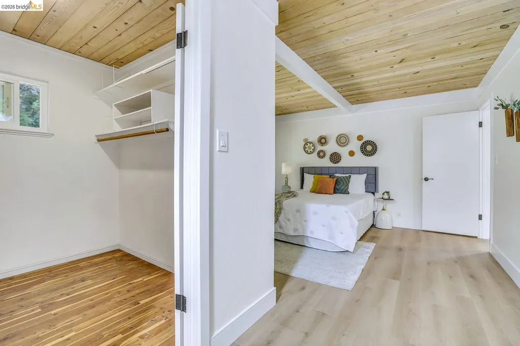 6635 Banning Drive Oakland CA 94611