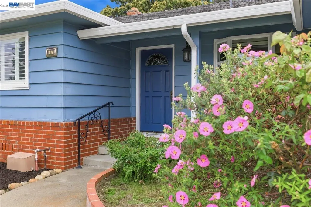 4374 Eggers Drive Fremont CA 94536