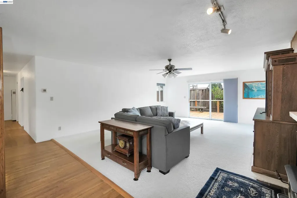 26257 Coleman Avenue Hayward CA 94544
