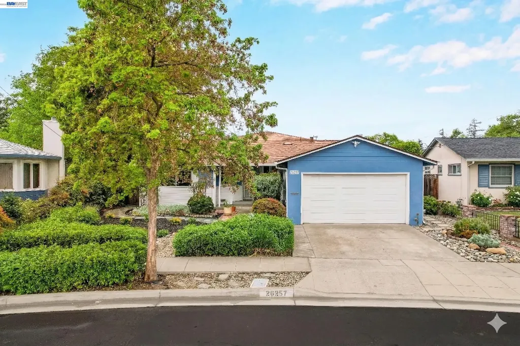 26257 Coleman Avenue Hayward CA 94544