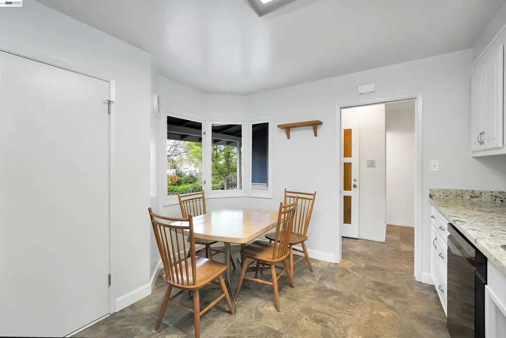 26257 Coleman Avenue Hayward CA 94544