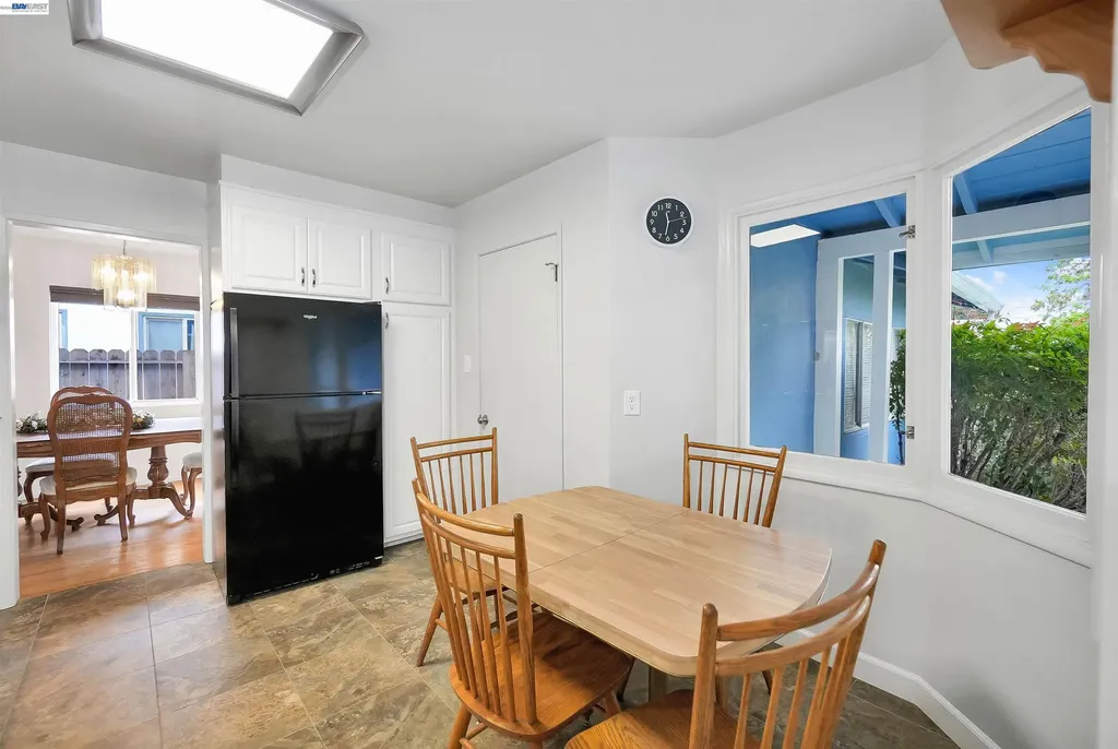 26257 Coleman Avenue Hayward CA 94544