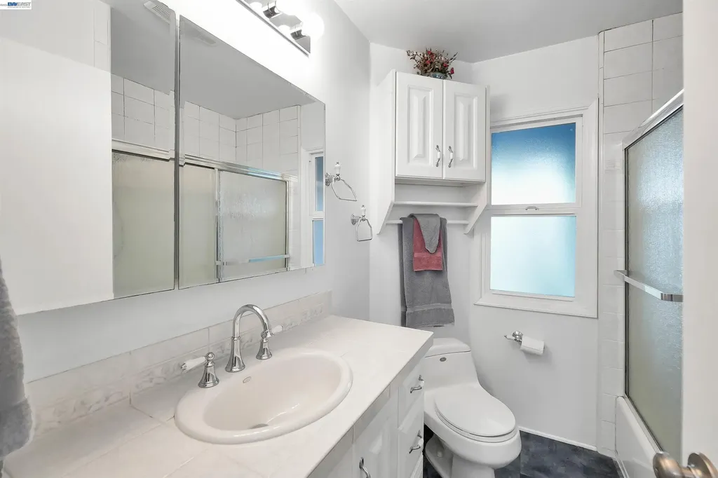26257 Coleman Avenue Hayward CA 94544