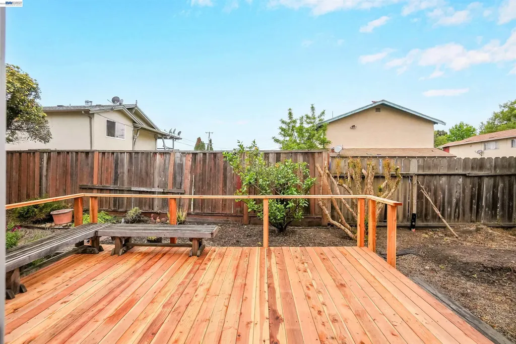 26257 Coleman Avenue Hayward CA 94544