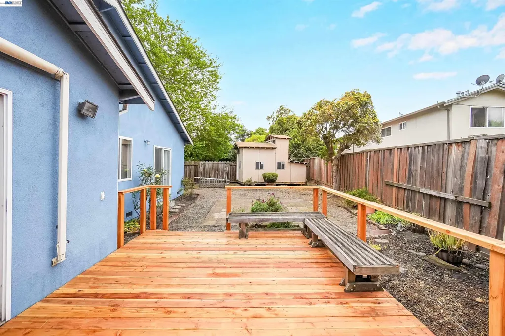 26257 Coleman Avenue Hayward CA 94544