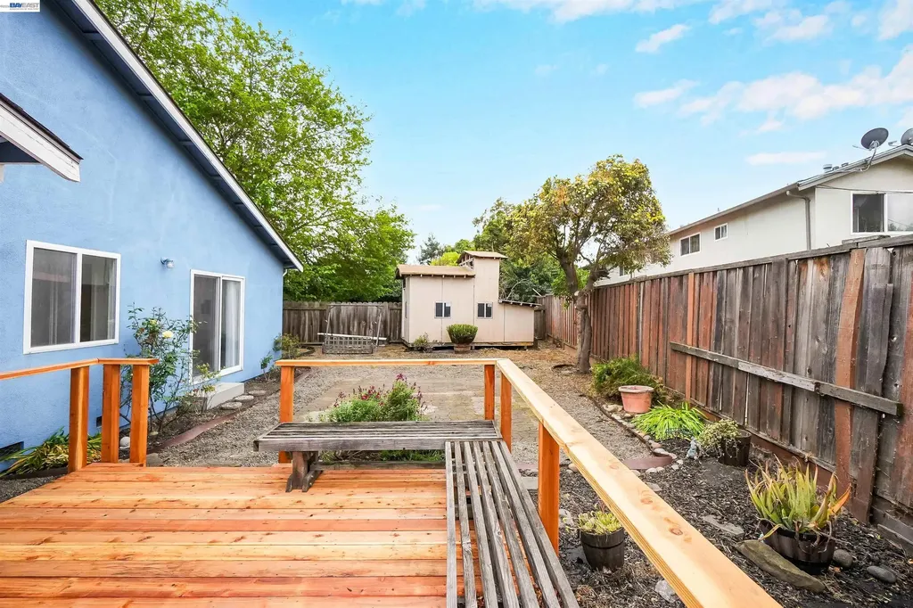 26257 Coleman Avenue Hayward CA 94544